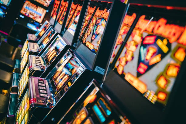 Domino QQ live dealer table on sukses toto mobile