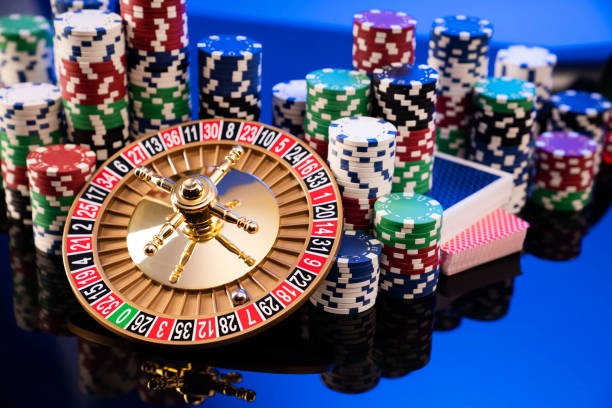 Domino QQ table lobby